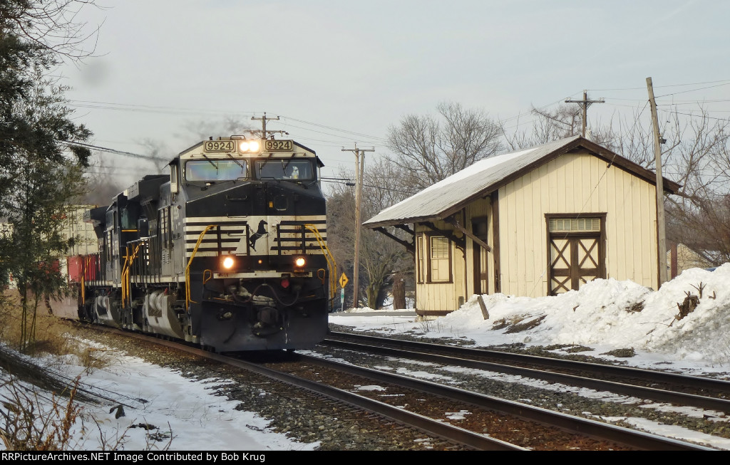 NS 9924 leads eastbound stacks past the old ex-Reading Company freight station in Mertztown